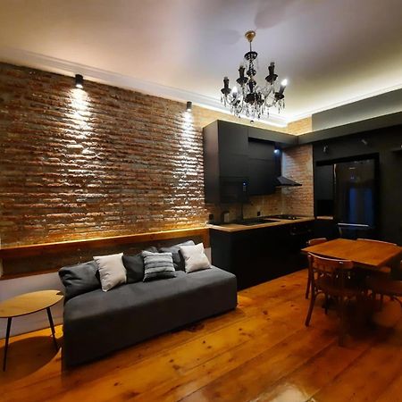 Tbilisi Central Apartment Bagian luar foto